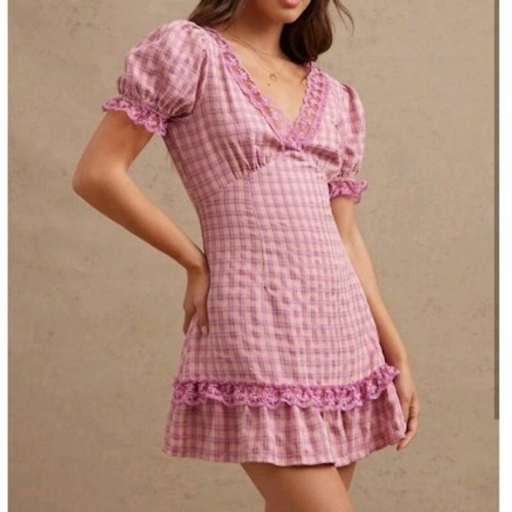 Westfade Pink Plaid V Neck Short Puff Sleeve Back Cut Out‎ Mini Dress Small